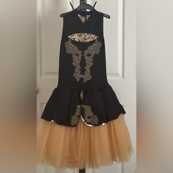 Revolution Dance Recital Costume Adult Medium - Picture 1 of 4